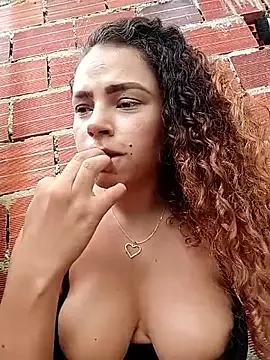Mommy-Hot on StripChat 