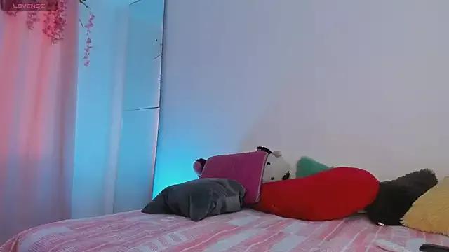 msschloee_ on StripChat 