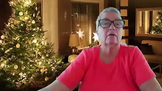 Mystery-Grandmother on StripChat