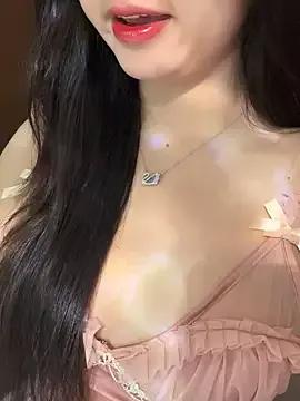 Nana_kute20 on StripChat