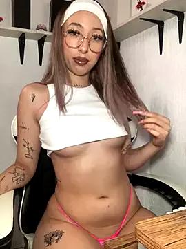 natasharosemxx on StripChat 