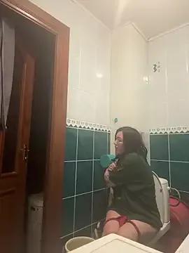 Freechat Naughtbaby_2025 on StripChat