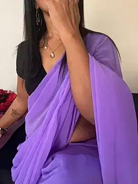 naughtyjaanu on StripChat