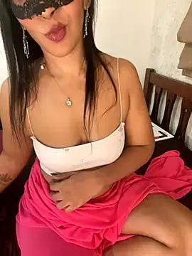 naughtyjaanu on StripChat