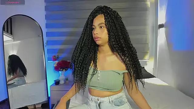 nayah__ on StripChat 