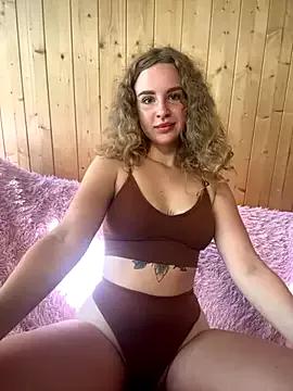 nemesidaM on StripChat 