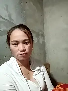 ngaytho004 on StripChat