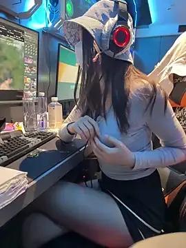 nideanbaby — Group on StripChat