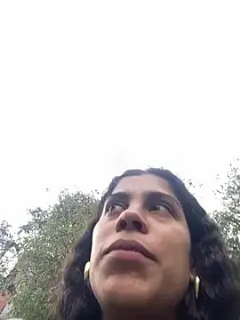 NINA_18_YEARS on StripChat