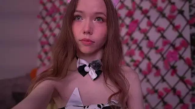 StripChat Petite_Polly  is Freechat  Petite_Polly — scratch and slap my fck ass till it red