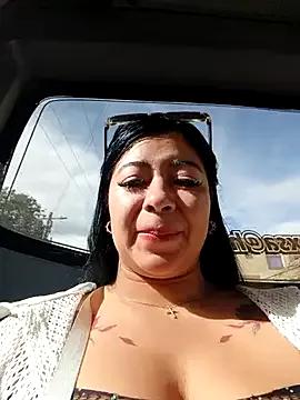 Pp-ari4na03 — Show tits to stranger16tk