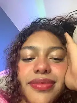 PrettyLia on StripChat