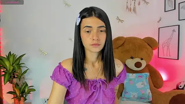 princessluna_19 on StripChat