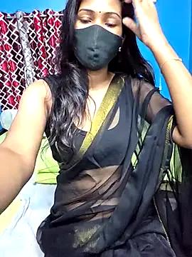 Priya_04 on StripChat