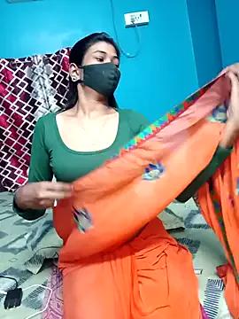 Priya_04 on StripChat