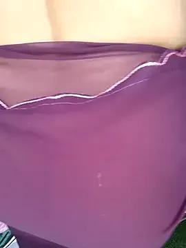 PRIYA_22 on StripChat