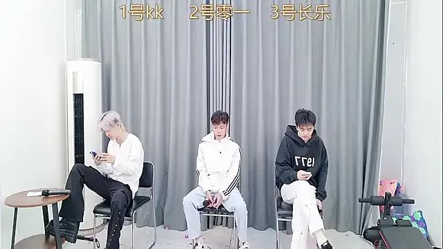 QYBOYS_003 on StripChat