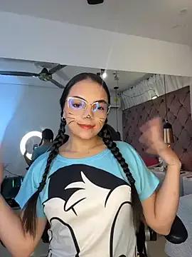 rebeca_fox18 on StripChat