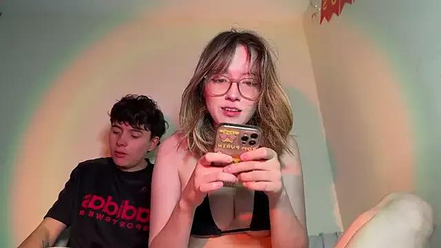 ReenKitty on StripChat 