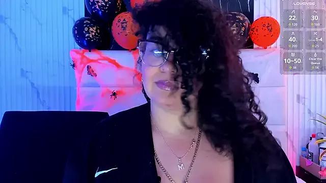 StripChat Reginavegaa  is Freechat  Reginavegaa — OILED BIG ASS