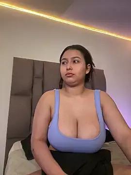 RexxaYBlade on StripChat 