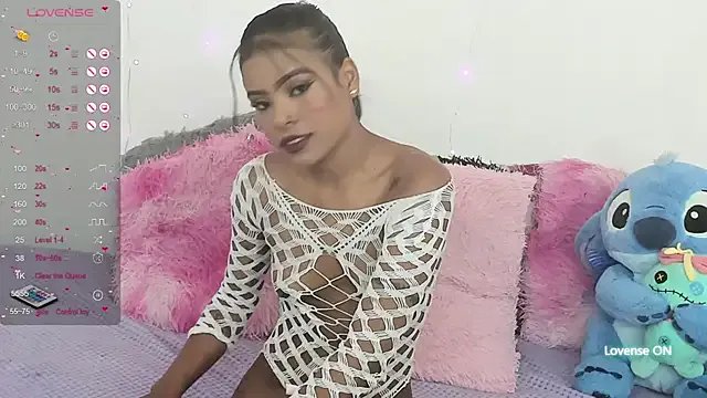 Rihanna_Flex on StripChat