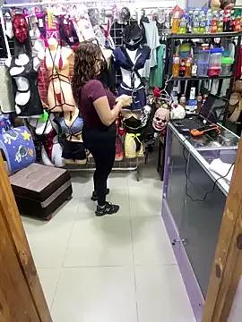 ROSALIASEXSHOP — IN THONG AND HEELS WITHOUT A SHIRT 5MIN