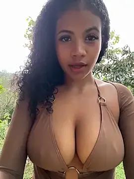 Rose-andres — Deep Throat +Big squirt young boy's cock