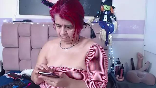 RoxetteMature — oil belly show