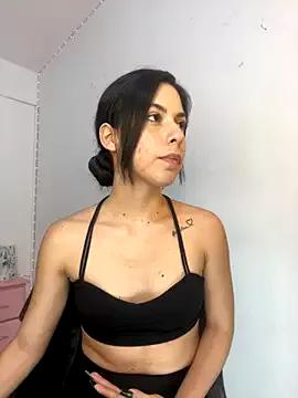 samanthadeluxe1 on StripChat 