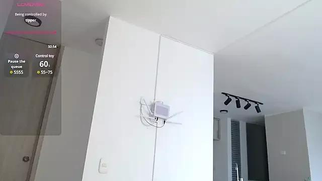 samanthamckeyXX on StripChat 
