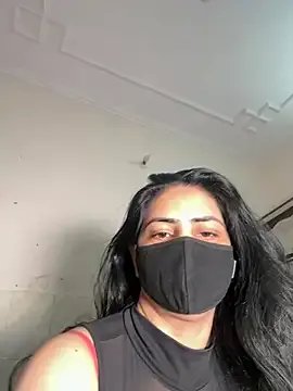 SashaPatel on StripChat 