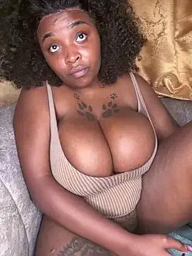 Savage_baby on StripChat 