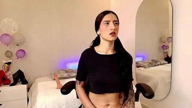 Scaarlettfox on StripChat 