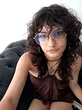 selenareyes on StripChat