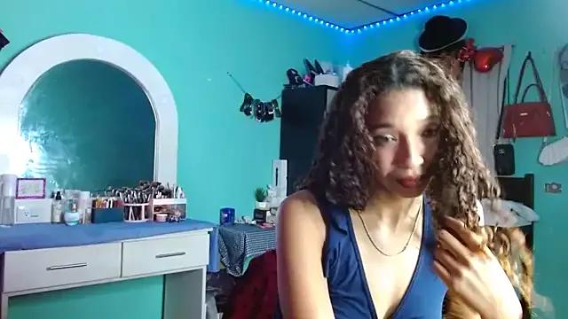 sensitive_brunette on StripChat