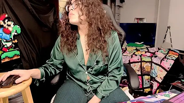 ShinyCherub on StripChat