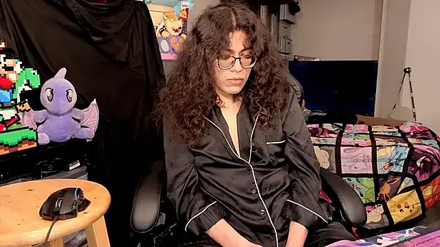 ShinyCherub on StripChat