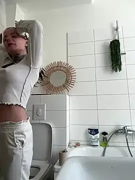 SkinnyLilly