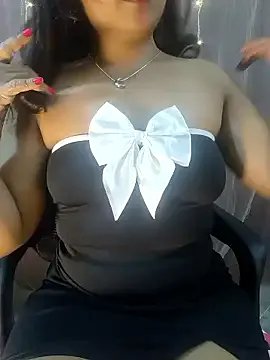 skylarmaexo_love on StripChat