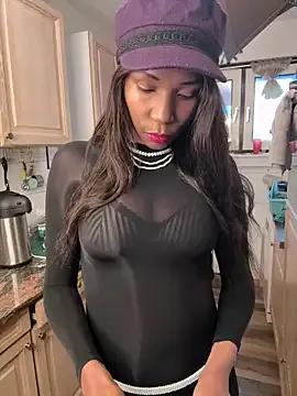 SolaeuftderbrauneHase on StripChat