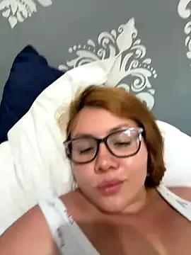 solecito_22 on StripChat