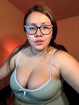 solecito_22 on StripChat