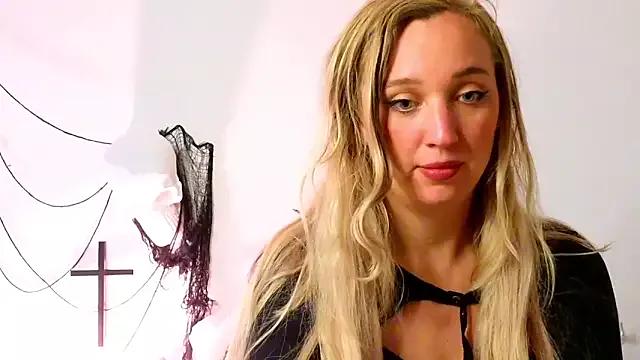 Freechat Stellapower on StripChat