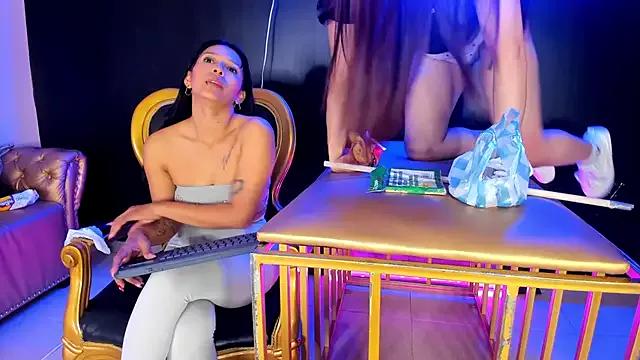Sunny_n_Mia on StripChat 