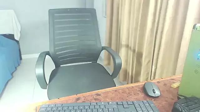 SusanLeroy on StripChat 