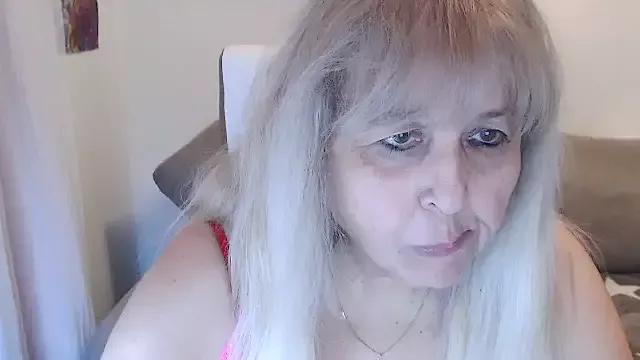 SusiLifeXXX on StripChat 