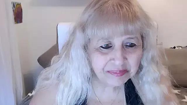 SusiLifeXXX on StripChat 