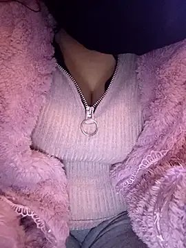 Sweet-arian on StripChat 