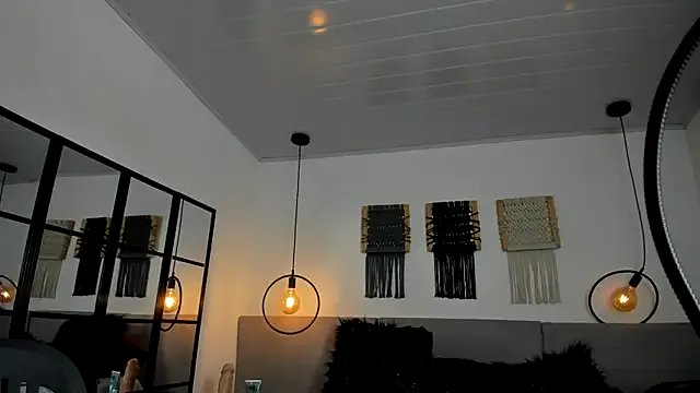 Sweet_camille on StripChat 